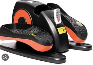 lot 9508 image: Motorized Elliptical Trainer with Two Footpads and Control Console