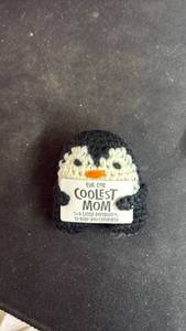 lot 18307 image: Crochet Penguin Mom Gift