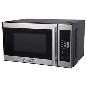 lot 5449 image: BLACKDECKER 0.7 cu ft Countertop Microwave Oven in Black