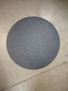 lot 5467 image: Round Speckled Floor Mat Dark Gray with Blue Fleck 31 in