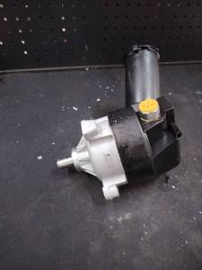lot 5494 image: Power Steering Pump with Reservoir