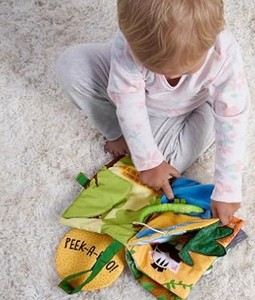 lot 4242 image: Peek-a-Boo I See You Childrens Book