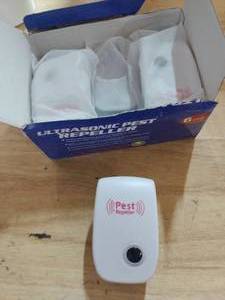 lot 1962 image: Ultrasonic Pest Repeller Indoor Use Only EPA NO.101365-CHN-1