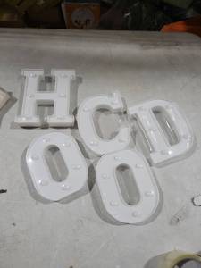 lot 3171 image: White Marquee LED Letter Lights H O O C D Set of 5 Pieces