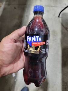 lot 3450 image: 20 fl oz bottle of Fanta Crimson Sour Cherry soda 24 pack