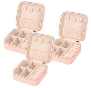 lot 17434 image: Travel Jewelry Case Small Jewelry Box Jewelry Organizer Storage Case Portable PU Leather Mini Jewelry Travel Case for Girls Womens Earring, Necklace, Rings,Bracelets - Retail $14