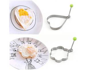 lot 17496 image: Egg Frying Ring Stainless Steel Omelet Creative Kitchen Steamed Poached Egg Heart-Shaped Tool Fried Egg, 4 Pack. - Retail $12