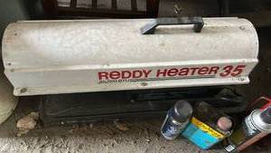 lot 40511 image: Reddy Heater 35 and Craftsman 8-Gallon WetDry Vac Bundle