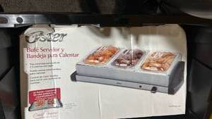 lot 60535 image: Oster Buffet Server and Warming Tray
