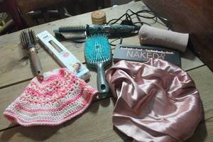 lot 1543 image: NIP Naked Eyeshadow, Curling Brush & More
