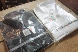 lot 1555 image: NIP Daniel Ellissa Mens Shirts 17 12 x 34-35