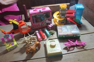 lot 1573 image: Hello Kitty Dispensers, Vtg. Fisher Price Toys & More