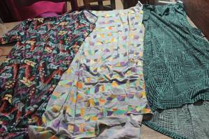 lot 1576 image: Lula Roe Shirts 2-XL