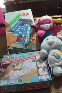 lot 1581 image: Vtg. Paker Brothers Hurry Up Game, Care Bear & More