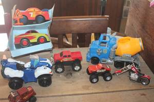 lot 1590 image: Toy Vehicles