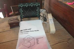 lot 1595 image: LED Portable Photo Studio and More