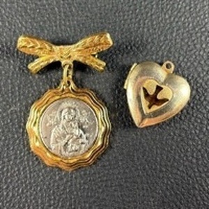 lot 69 image: Gold and Silver Tone Mary and Jesus Brooch and Dove Locket