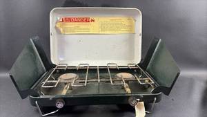 lot 79 image: Two Burner Campstove