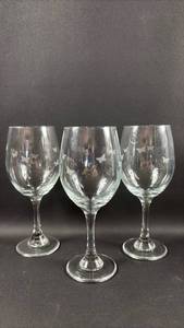 lot 131 image: Set of 3 Large Wine Glasses with Etched Butterfly Design