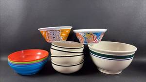 lot 137 image: Bowlnanza Gibson Mixing Bowl, (4) Black Stripe Ceramic (2) Kelloggs Collectables and (5) Plastic Bowls in Bright Colors