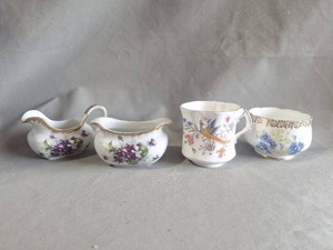 lot 193 image: Hammersley Fine Bone China Porcelain Creamer Sugar Bowl Set Floral 4 Pieces