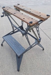 lot 165 image: Black & Decker Portable Collapseable Work Bench