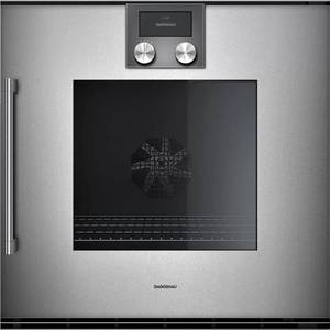 lot 27 image: Gaggenau 200 Series Electric Single OvenBuilt-In Wall Oven with Rack and Glass Door - Retail $7,199