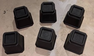 lot 52212 image: 6 Black Plastic Bed or Furniture Risers Square  - Retail $19