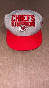 lot 52219 image: Chiefs Kingdom Baseball Cap Gray Red Snapback - Retail $34