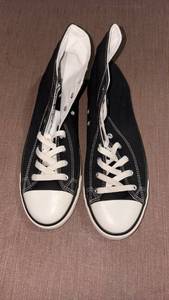 lot 52230 image: Canvas High-Top Lace-Up Sneakers Black White Pair size 13 - Retail $39