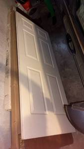 lot 52247 image: 6-Panel Interior Door 32 x 80 inches - Retail $119