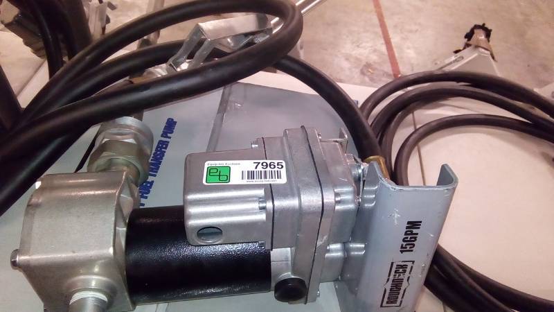 lot 7965 image: 12V Heavy-Duty Fuel Transfer Pump