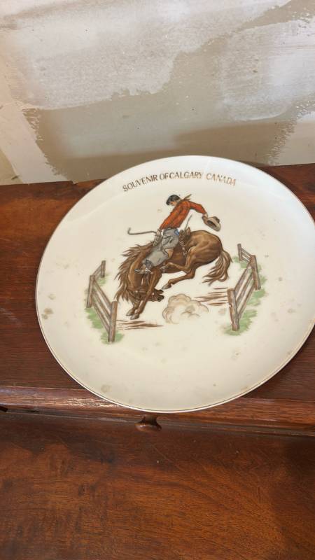 lot 60625 image: Souvenir of Calgary Canada Rodeo Porcelain Plate Made in Japan