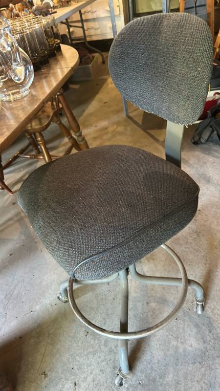 lot 6492 image: Industrial Metal Rolling Drafting Stool with Adjustable Back