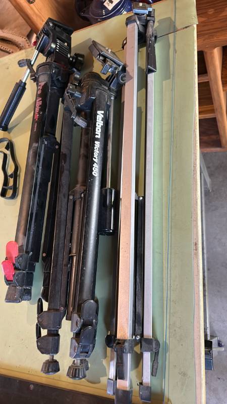 lot 6549 image: Camera Tripod Lot - Velbon Victory 450 and Pro Albinar 7800