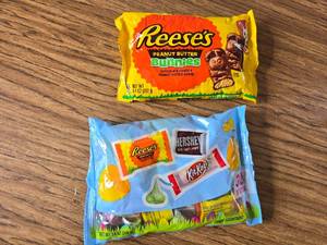 lot 151 image: Reeses Bunnies 9.1 oz and Hersheys 30 ct Mix 7.4 oz