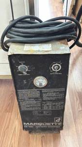lot 22 image: Marquette 50-100 Battery Charger 12V