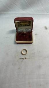 lot 99 image: Pair of Stud Earrings with Ring and Presentation Box