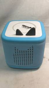 lot 102 image: Tonies Toniebox Audio Player Blue
