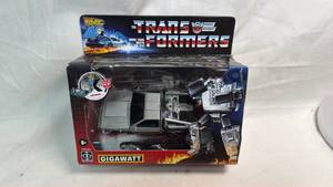 lot 105 image: Transformers Heroic Autobot Gigawatt E6545