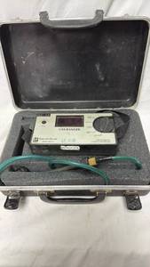lot 117 image: Bascomb-Turner Gas-Ranger Model RGC-311 Gas Detector with Probe