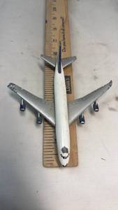 lot 119 image: Die-cast Aircraft Model Four-Engine Airliner Blue White Livery