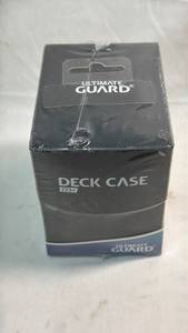lot 122 image: Ultimate Guard Deck Case 133 Black UGD011308