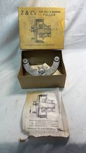 lot 230 image: Z & Cs New Axle & Bearing Puller Patent Pending