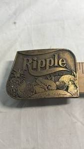 lot 238 image: Ripple Serve Cold Belt Buckle Modesto California