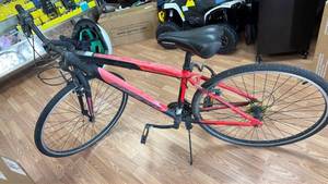 lot 300 image: Spinfit 700C Road Bike Red w Helmet