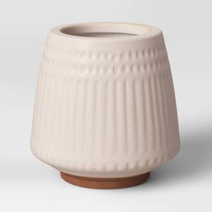 lot 1140 image: 6 Wide Textured Ceramic Planter Pots White - Opalhouse - Retail $18
