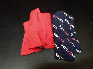 lot 1126 image: Tommy Hilfiger Boys Boxer Brief Underwear (2-Pack), Duo Aop Navy BlazerRed, 6-7 - Retail $28