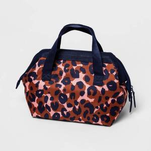 lot 1131 image: Frame Lunch Bag Navy Blue Leopard Print - Cat & Jack - Retail $13
