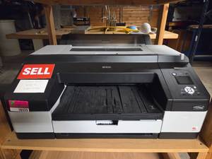 lot 18523 image: Epson Stylus Pro 4900 Large Format Inkjet Printer - Model K181A